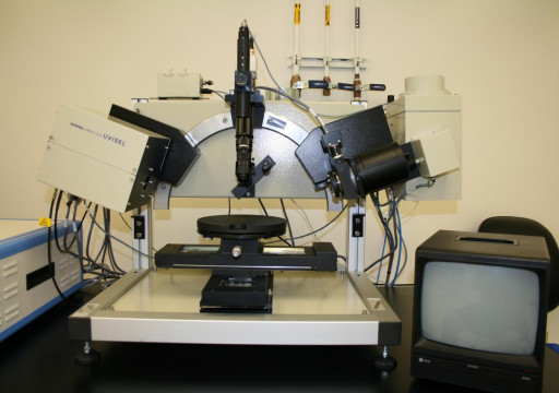 Spectroscopic ellipsometer